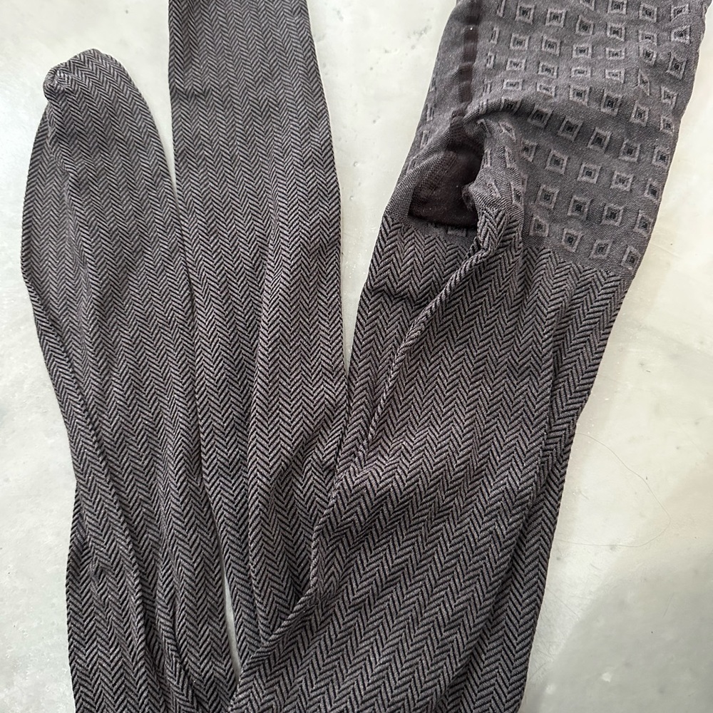 Tight brown itlaly small-medium
